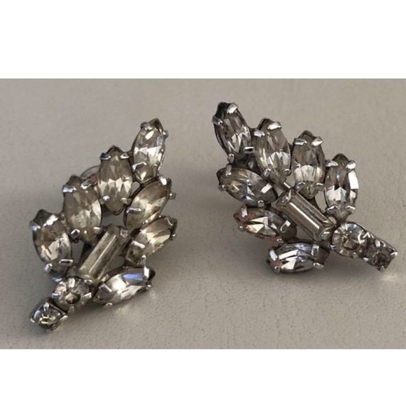 1930s Bouquet Rhinestone 925 Non-Pierced Earrings - Picture 2 of 5